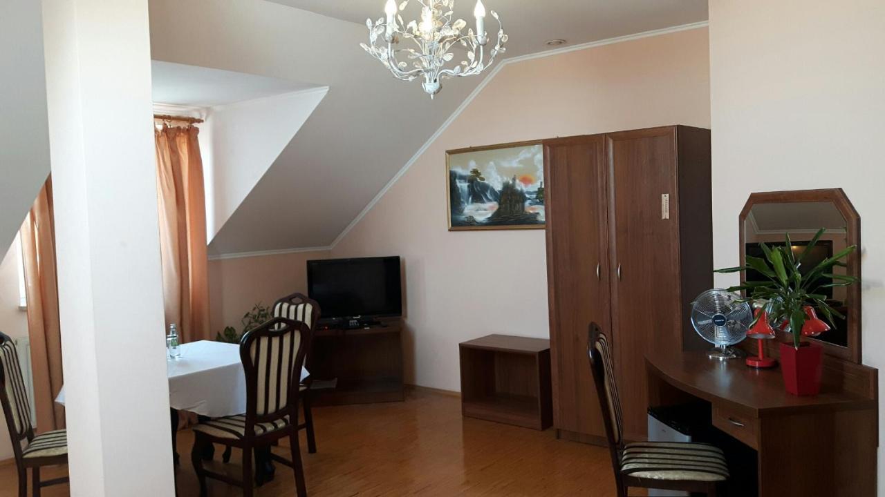 Twierdza Hotel 2*